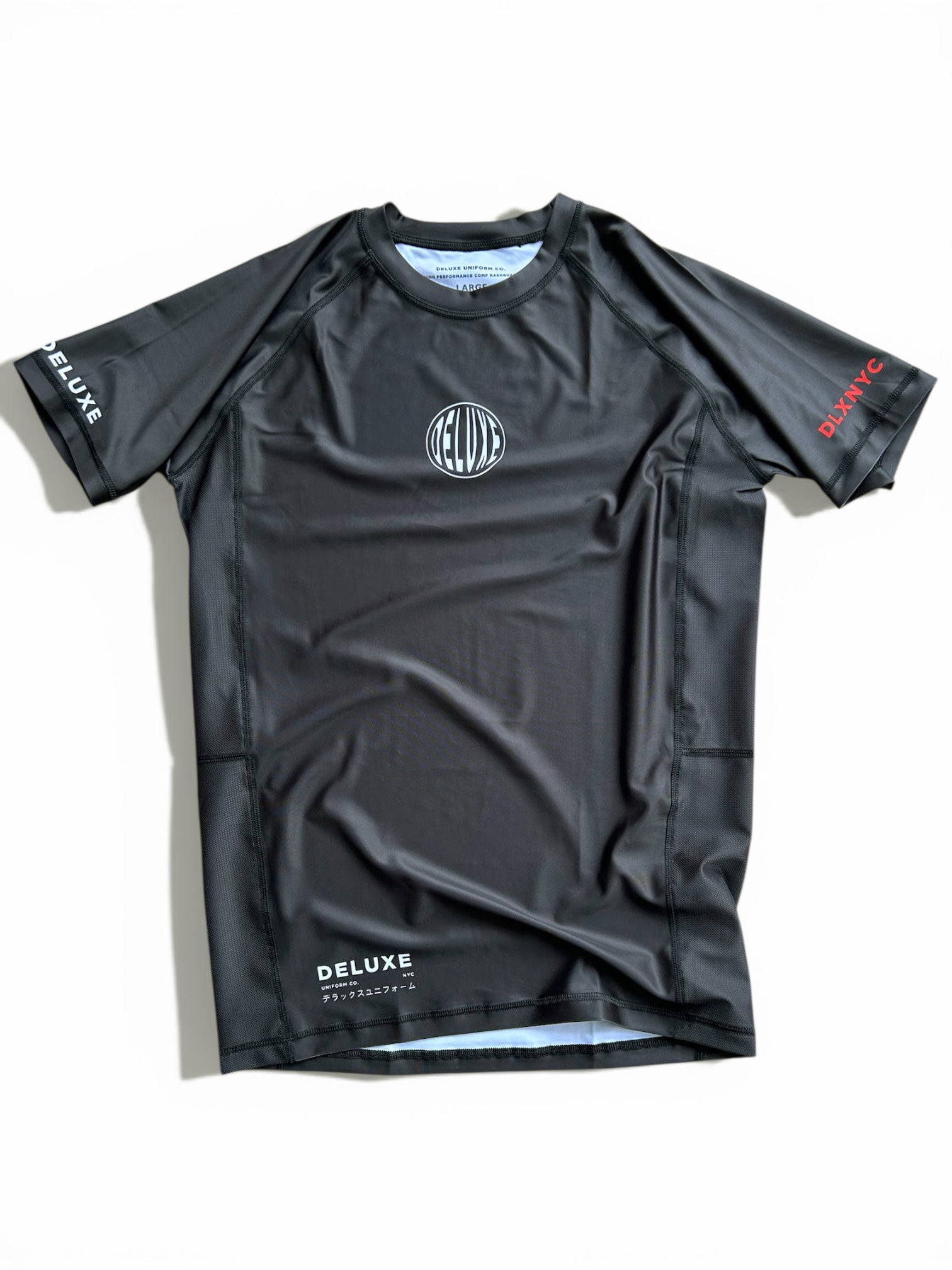 GLOBE SS RASH GUARD