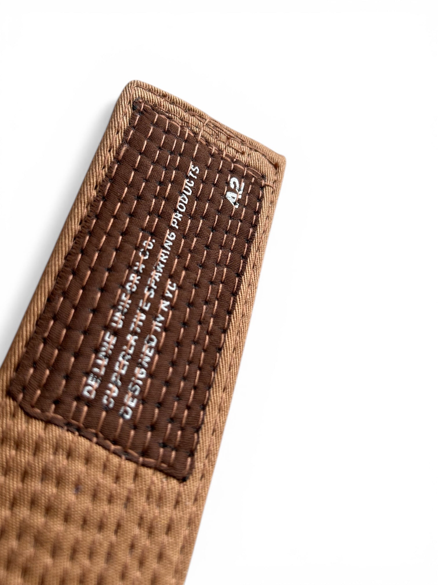 OVER STITCH PANTONE® BELTS V1 25